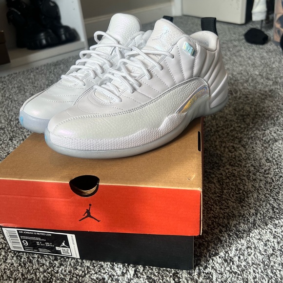 Jordan 12 Retro LOW - Picture 2 of 4